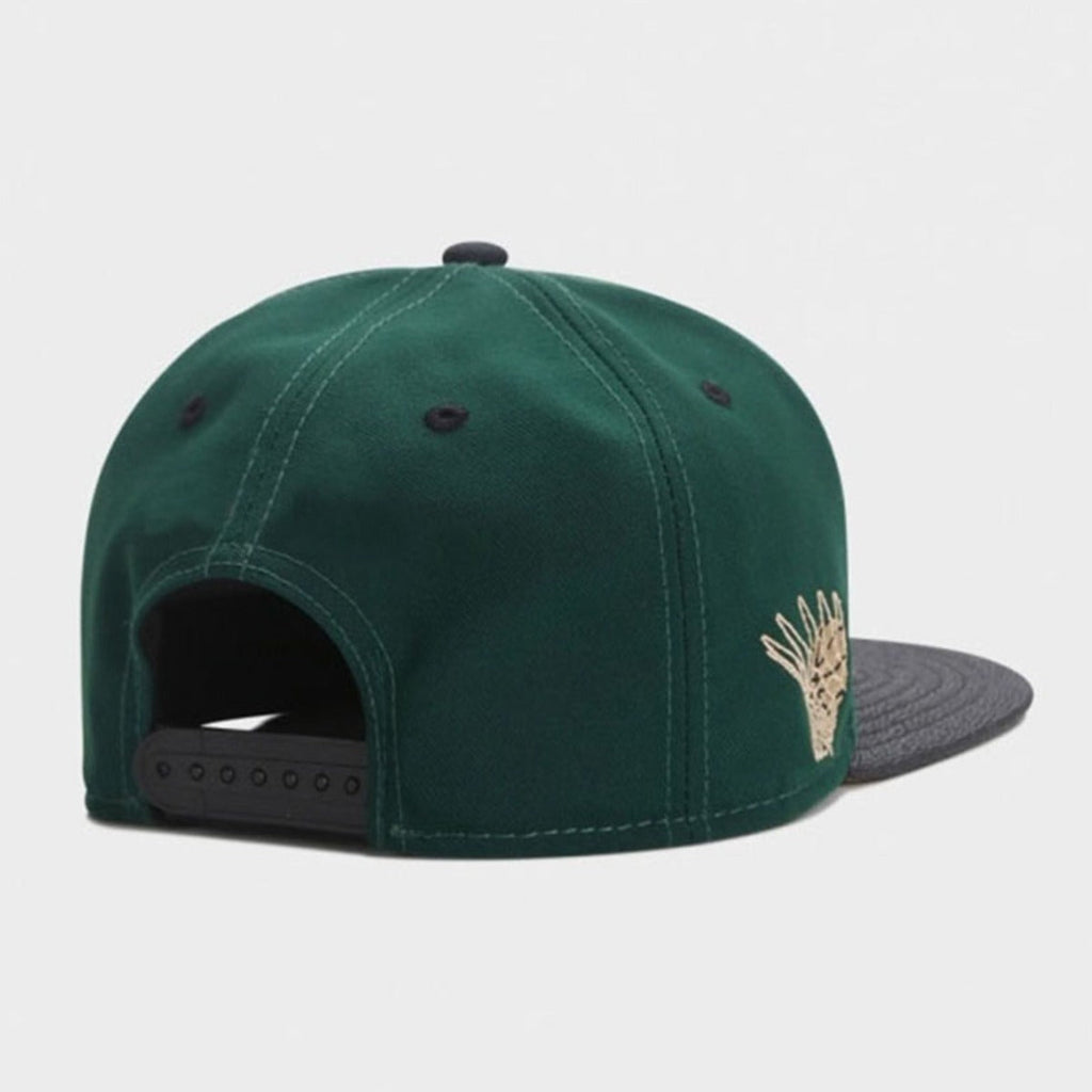 Trendy flat brimmed snapback hatsadjustable breathable