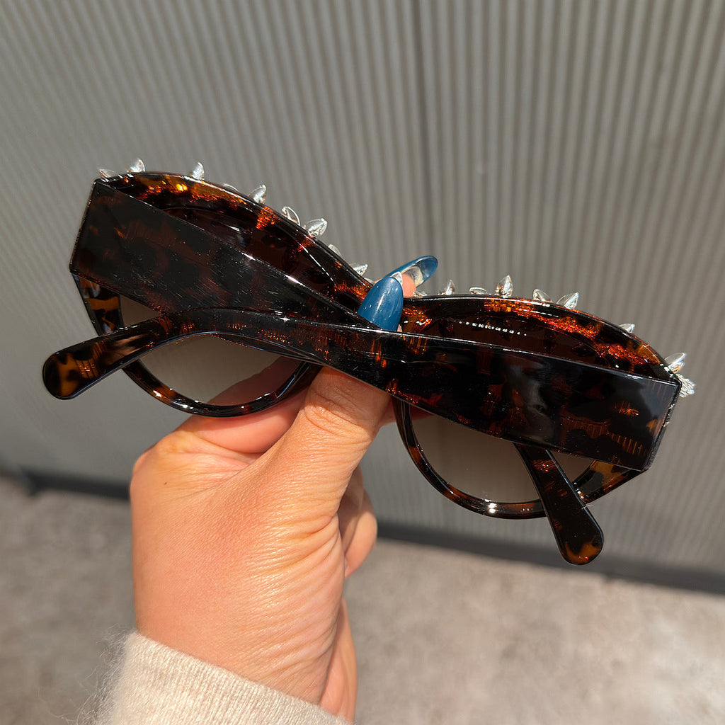 Trendy punk glasses retro wide legs