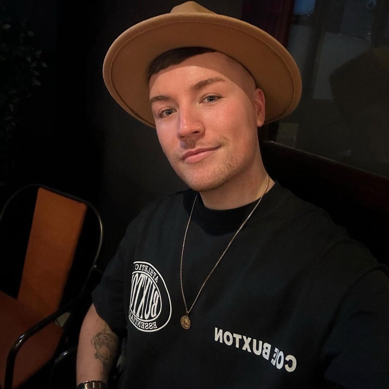 Mens T-shirt Vintage Street-style hip-hop minimalist letter print