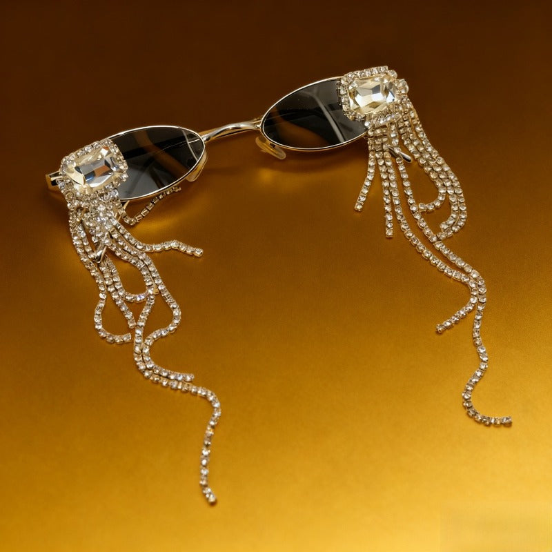 Trendy punk glasses sparkling diamond tassel