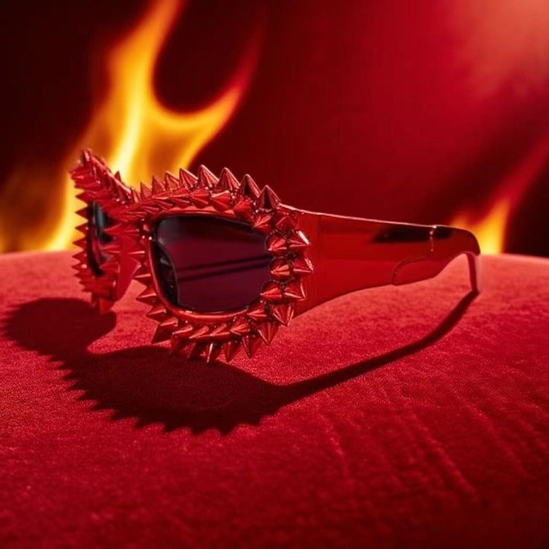 Trendy punk glasses special-shaped spikes and rivets