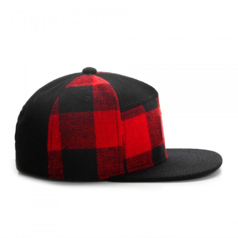 Trendy flat brimmed snapback hatsheattech windproof adjustable sunshade
