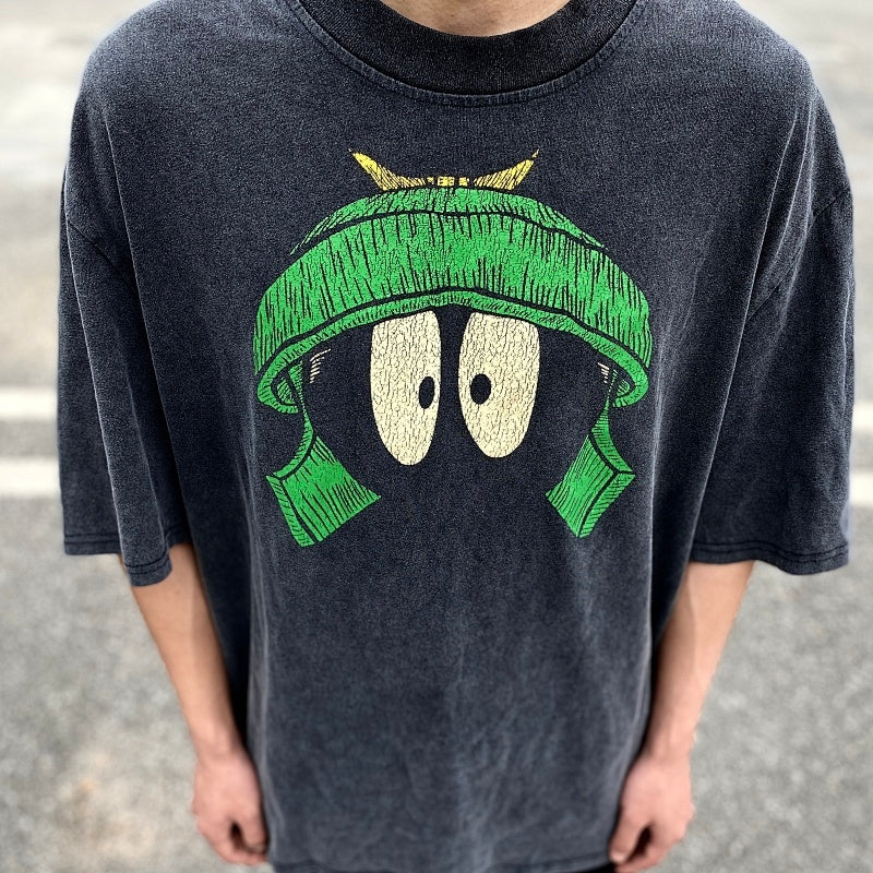 Unisex Vintage T Shirts Big Eyes Limited Edition: Heavyweight, high-street retro short-sleeve tee featuring a distressed vintage wash and premium vertical-crack print.