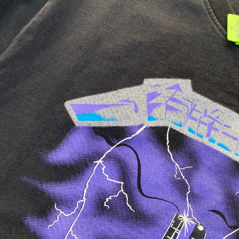 Unisex Vintage T Shirts METALLICA Lightning Chair Limited Edition Vintage-Style Washed & Distressed Tee