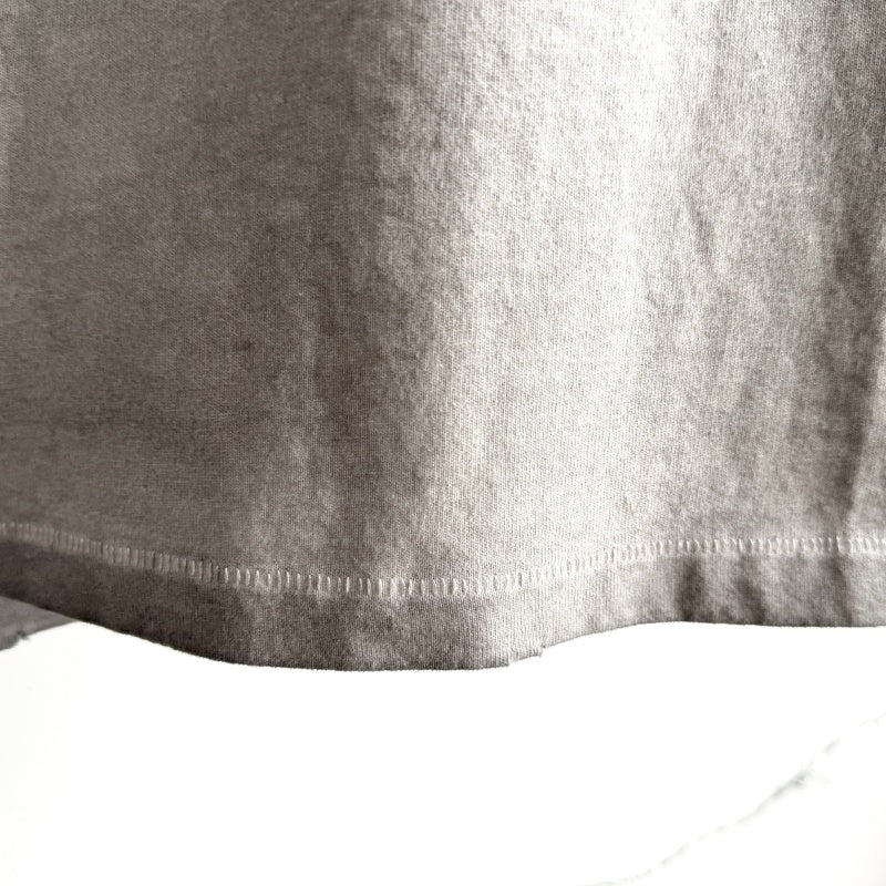 Unisex Vintage T Shirts Saint x Hot Wheels x Land Rover Defender three-way collaboration: featuring a lid-and-base style collar construction with single-needle stitching, a special enzyme-abrasion and vintage-wash finish, direct-to-garment white in