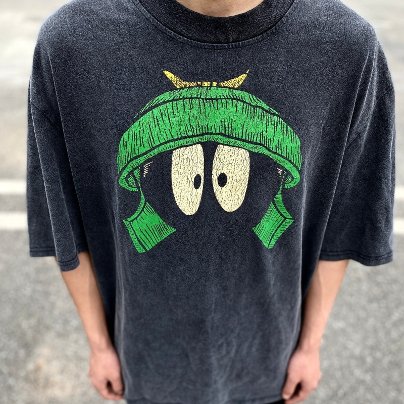 Unisex Vintage T Shirts Big Eyes Limited Edition: Heavyweight, high-street retro short-sleeve tee featuring a distressed vintage wash and premium vertical-crack print.
